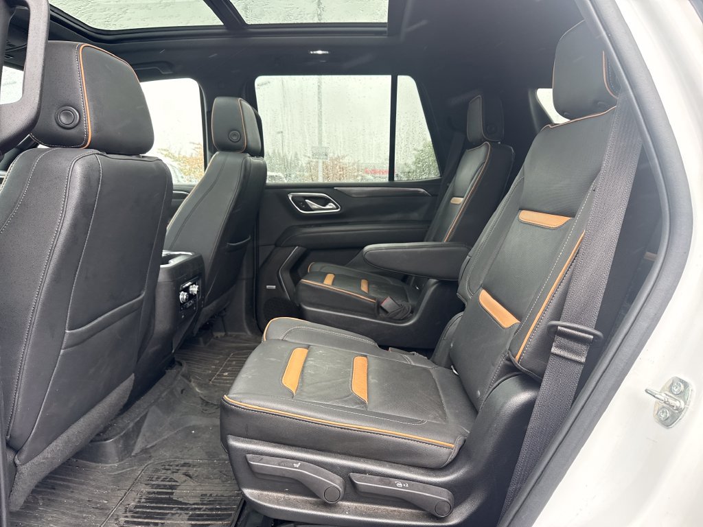 Used 2022 GMC Yukon AT4 AWD/4WD image 9