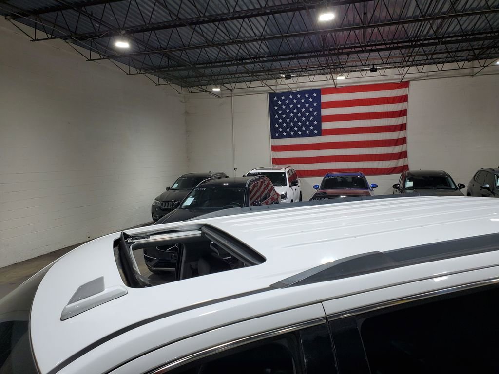 Used 2017 GMC Yukon SLT w/ Open Road Package image 51