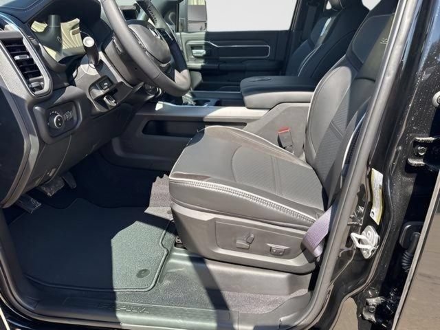 New 2026 RAM 2500 Laramie w/ Night Edition AWD/4WD image 13