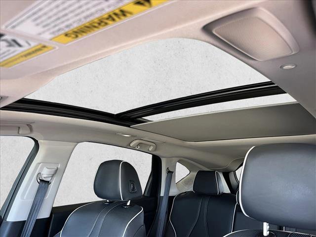 Used 2023 Acura RDX AWD w/ Advance Package image 12