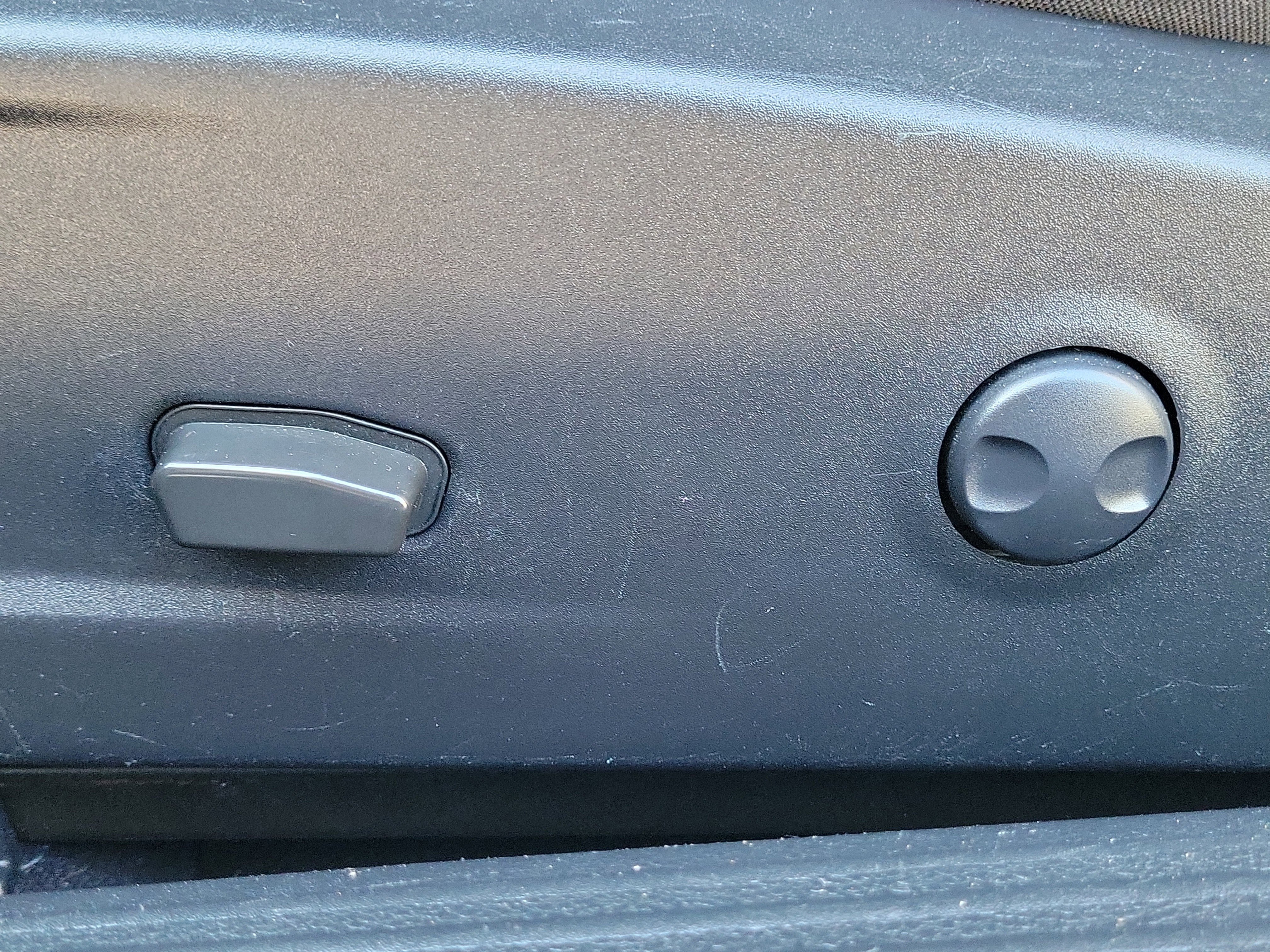 Used 2022 Dodge Challenger R/T image 18