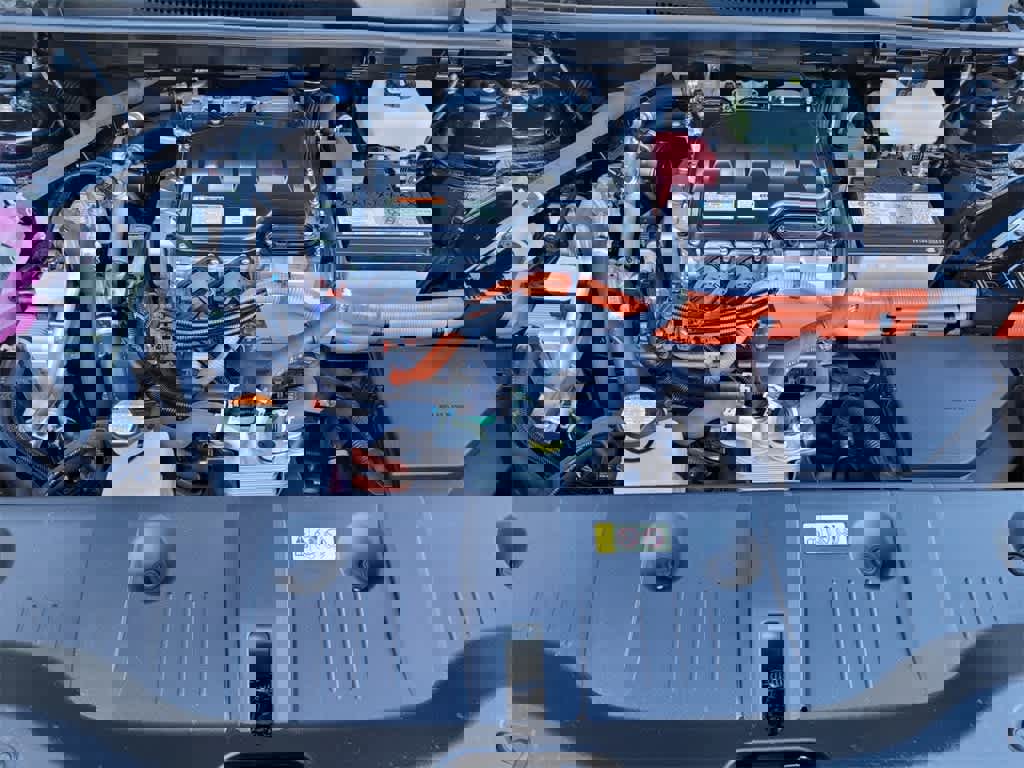 Certified 2024 Subaru Solterra Limited image 21