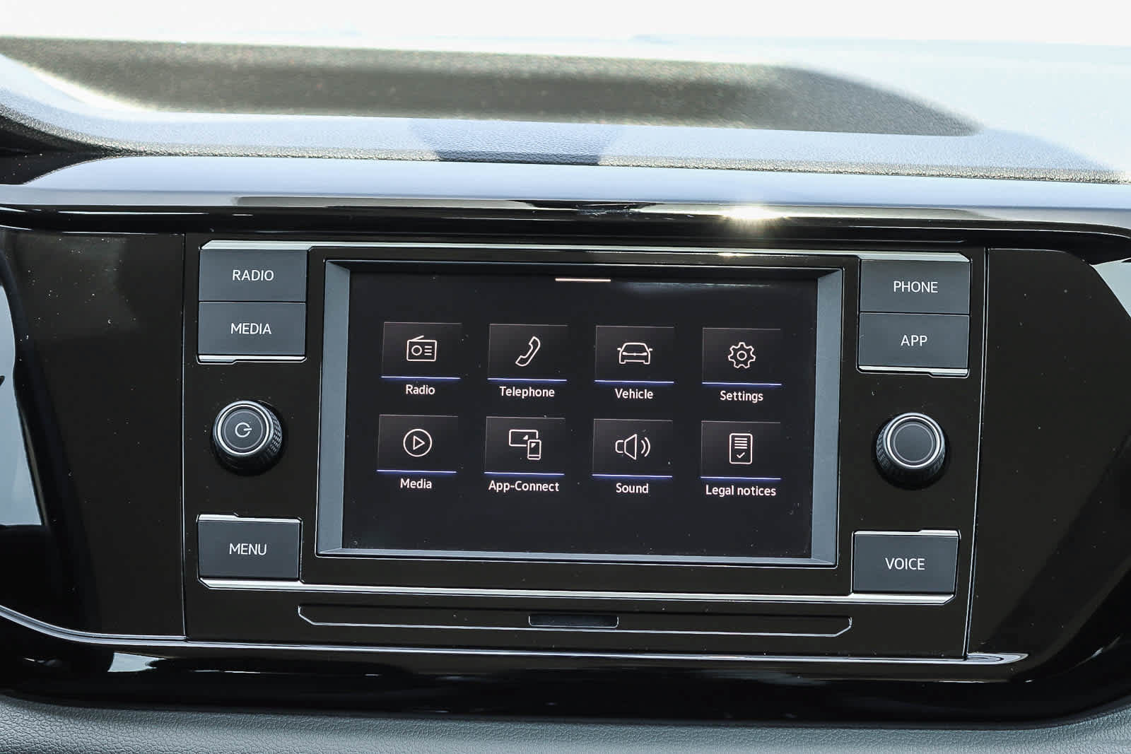 Certified 2023 Volkswagen Taos S FWD image 14
