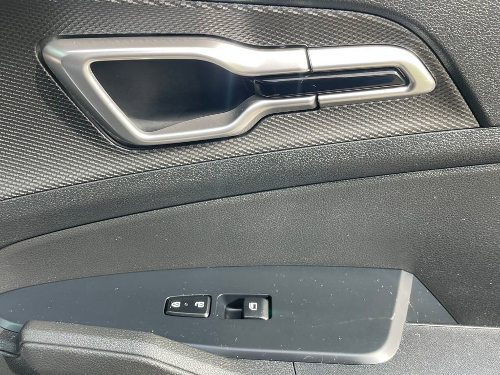 Certified 2023 Kia Sportage LX image 16