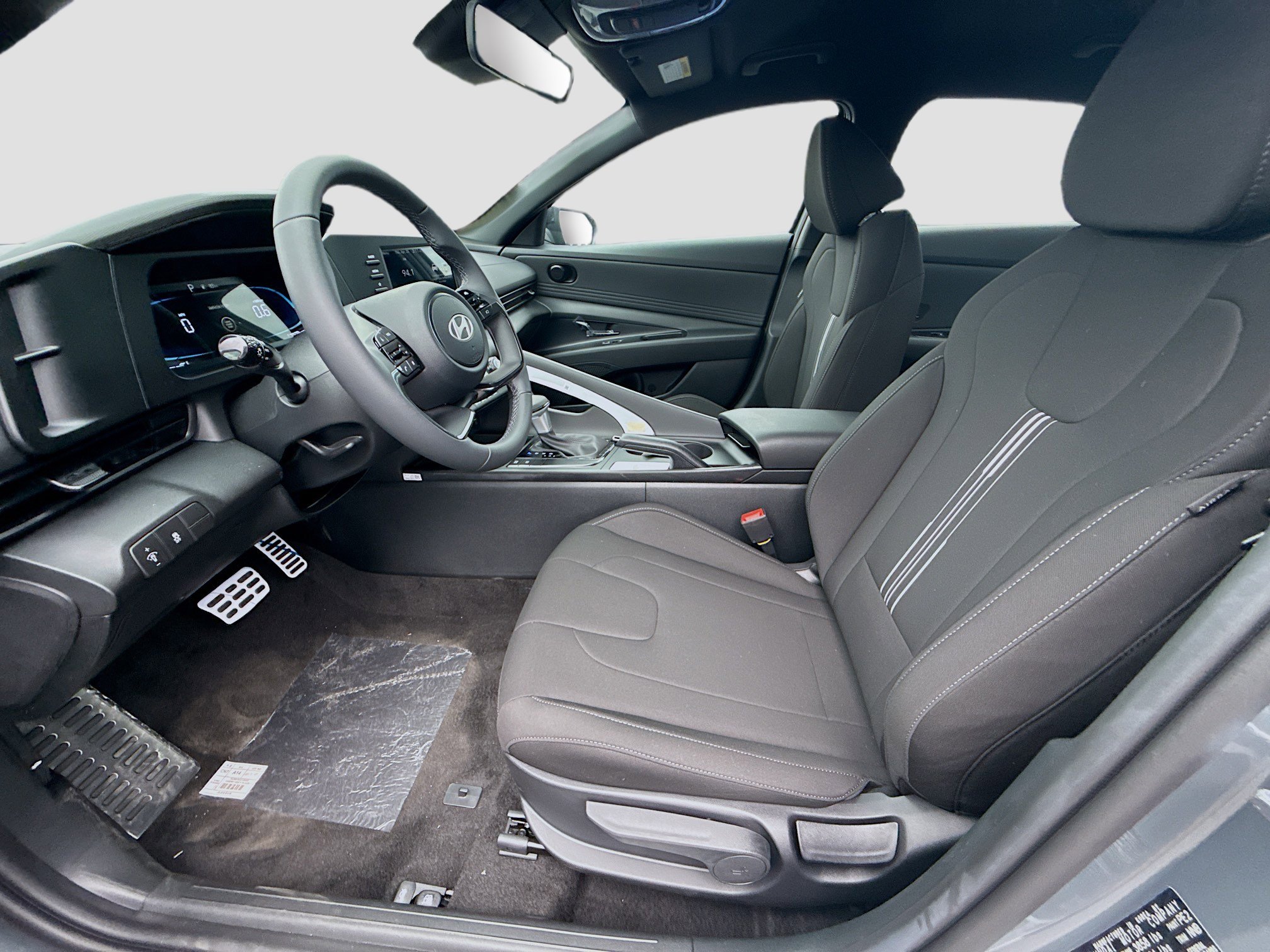 New 2026 Hyundai Elantra Sport FWD image 14