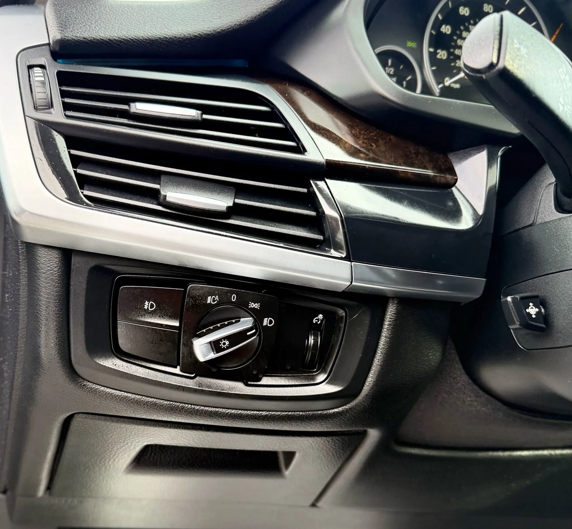 Used 2016 BMW X5 xDrive35d image 27