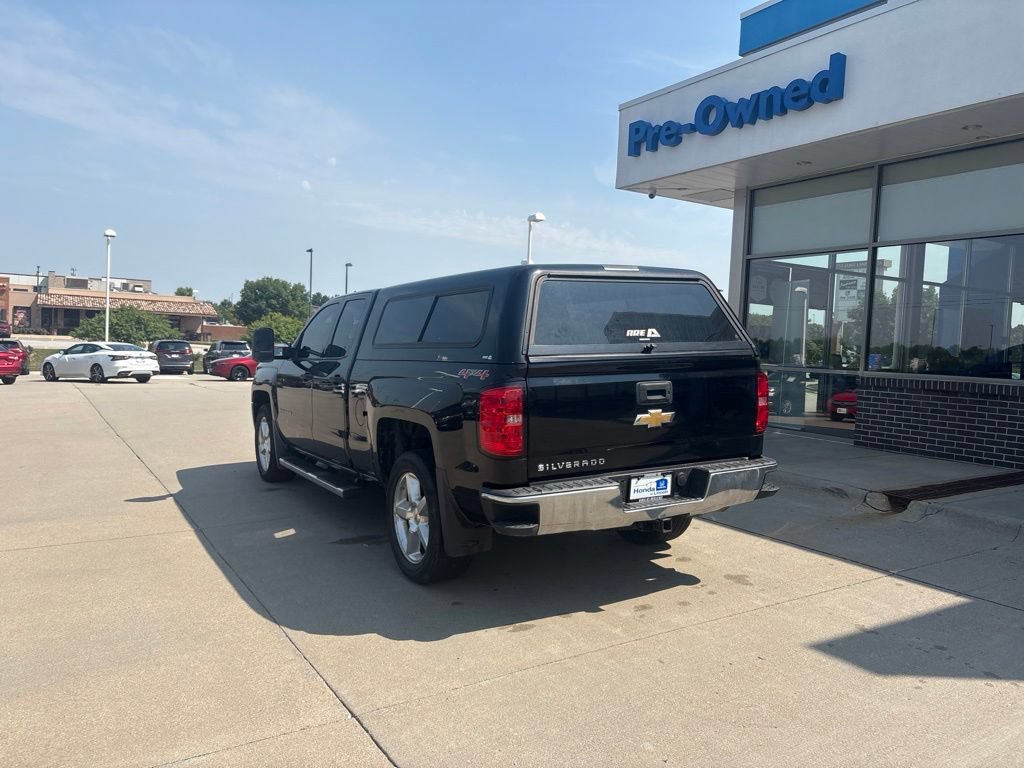 Used 2017 Chevrolet Silverado 1500 W/T w/ Trailering Package AWD/4WD image 7