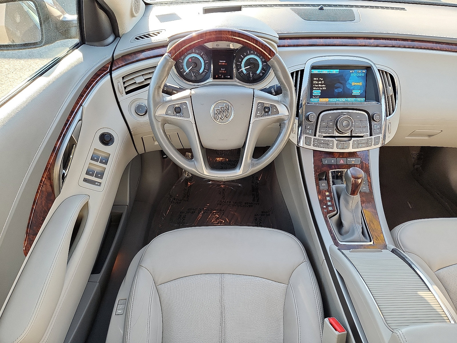Used 2013 Buick LaCrosse Touring image 11