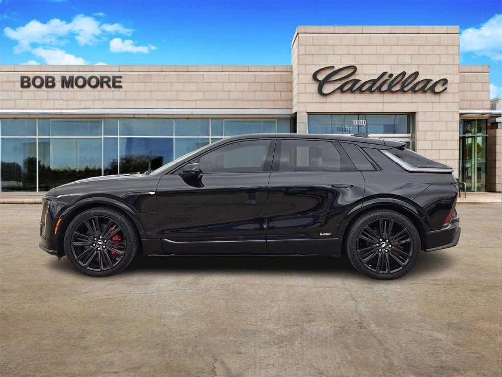 New 2026 Cadillac Lyriq V w/ LPO, Floor Liner Package image 4