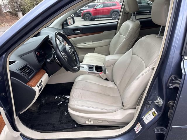 Used 2014 Subaru Outback 2.5i Limited AWD/4WD image 12