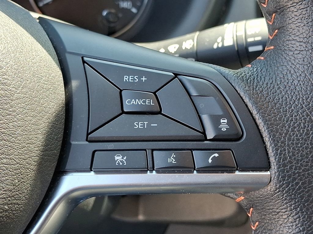 Certified 2023 Nissan Kicks SR w/ SR Premium Package FWD image 22
