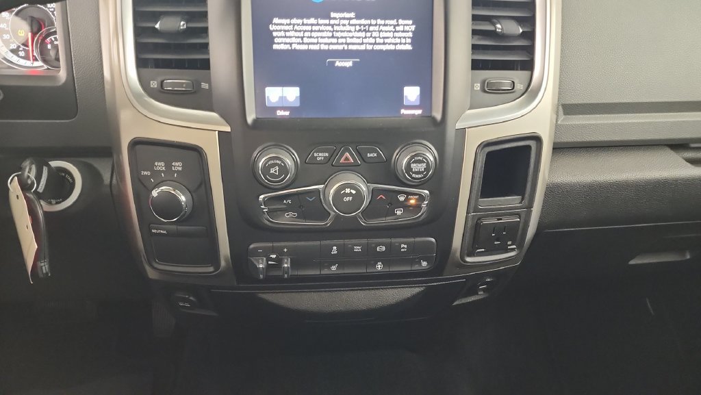 Used 2015 RAM 2500 Big Horn AWD/4WD image 16