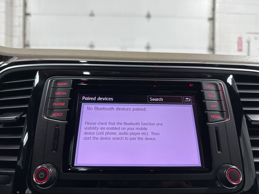 Used 2019 Volkswagen Beetle 2.0T Final Edition SEL image 32