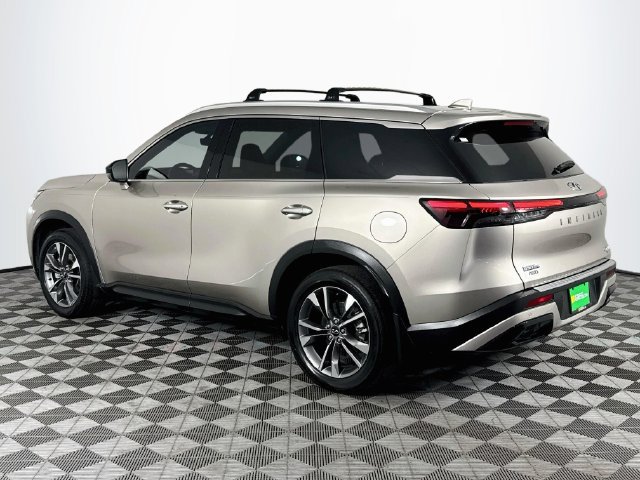 Used 2023 INFINITI QX60 Luxe w/ Cargo Package AWD/4WD image 6