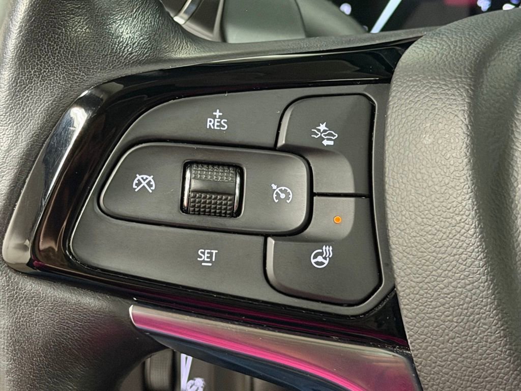 Certified 2022 Buick Enclave Avenir w/ Avenir Technology Package image 47