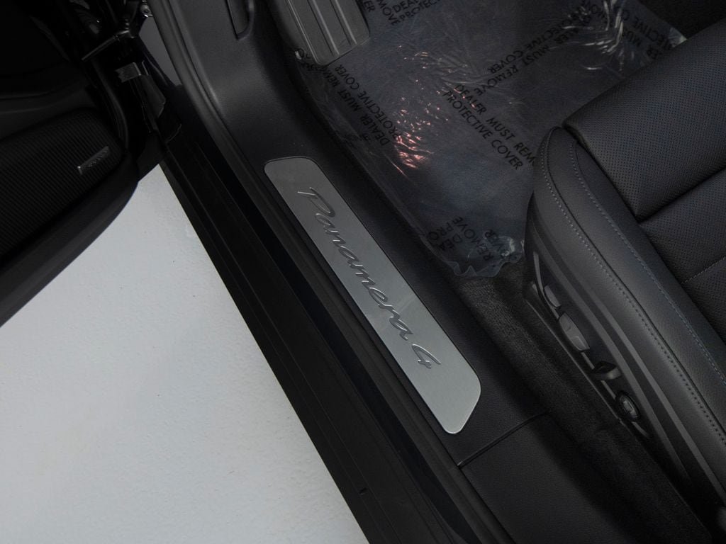 New 2026 Porsche Panamera 4 AWD/4WD image 21