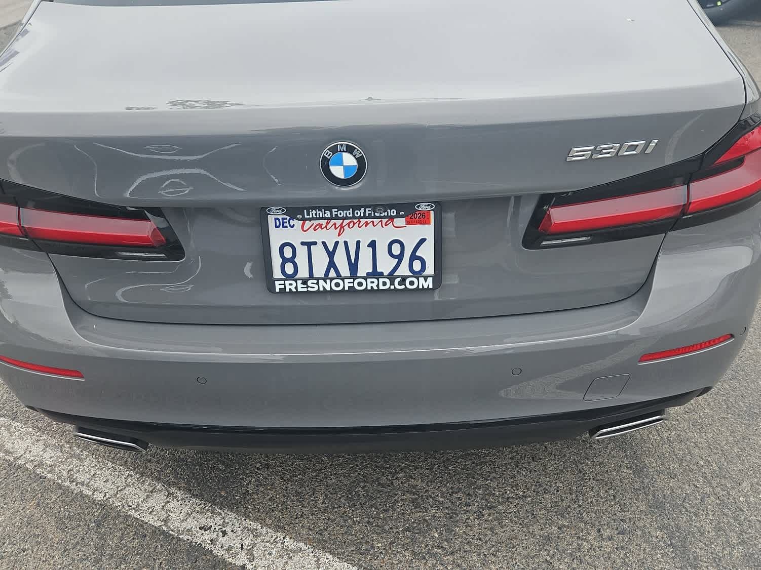 Used 2021 BMW 530i w/ Premium Package RWD image 8