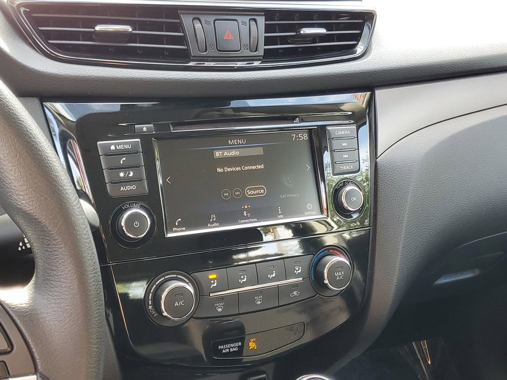 Used 2020 Nissan Rogue Sport S w/ Appearance Package FWD image 23