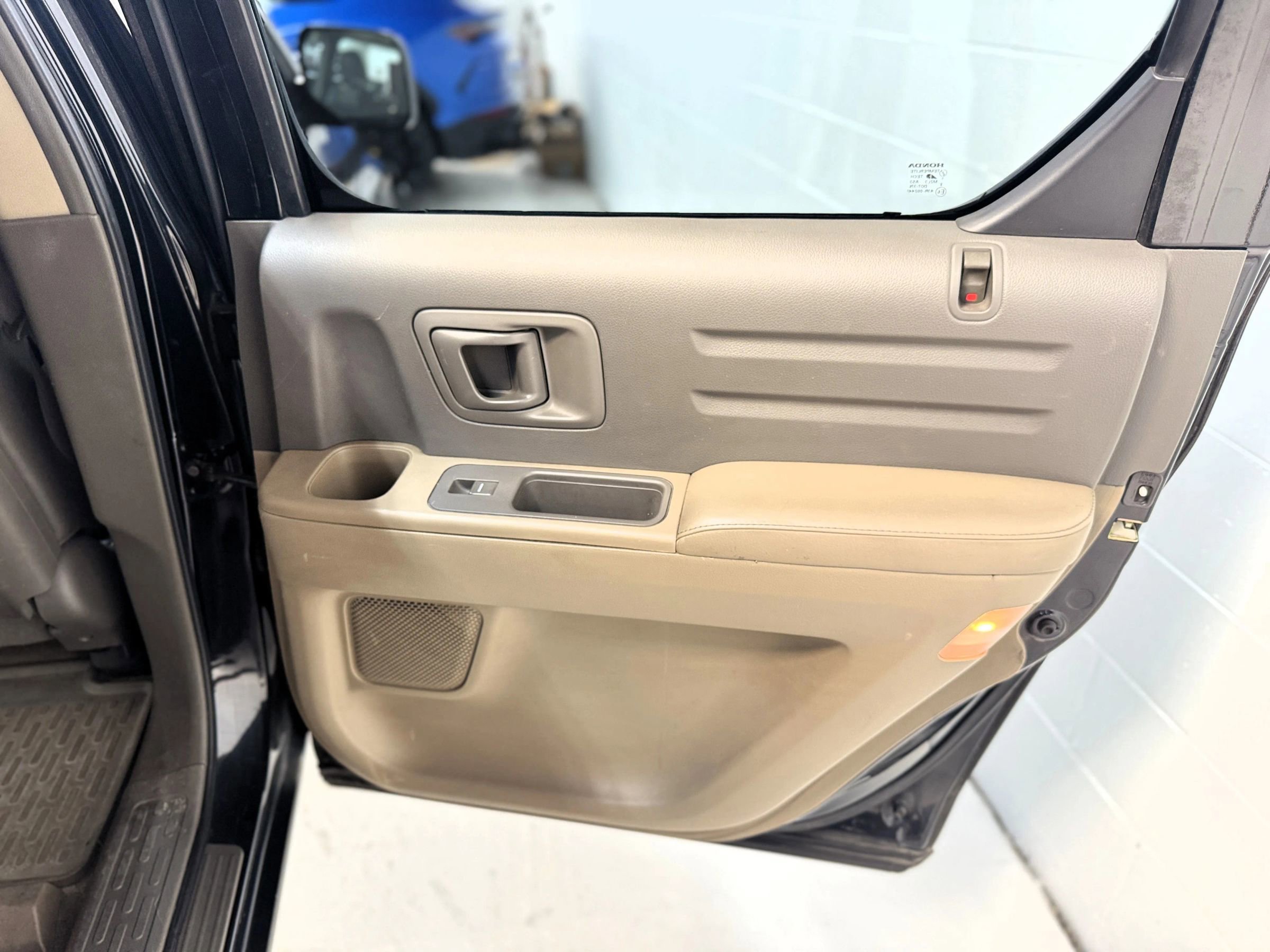 Used 2006 Honda Ridgeline RTL image 16