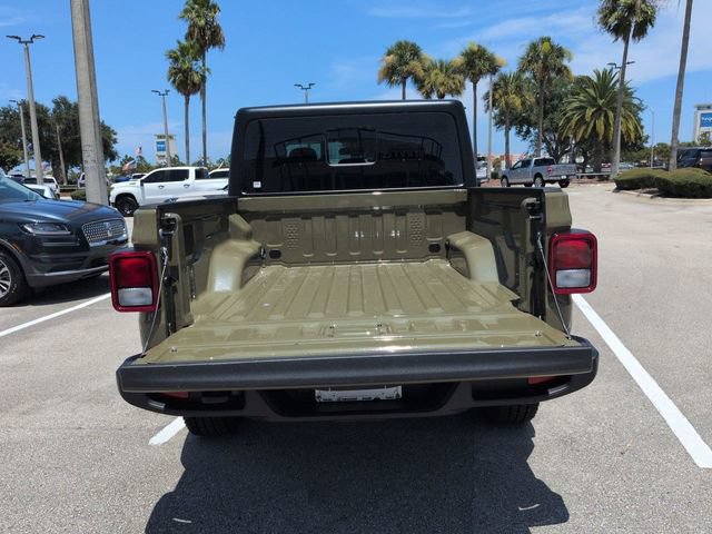 Used 2026 Jeep Gladiator Sport AWD/4WD image 13
