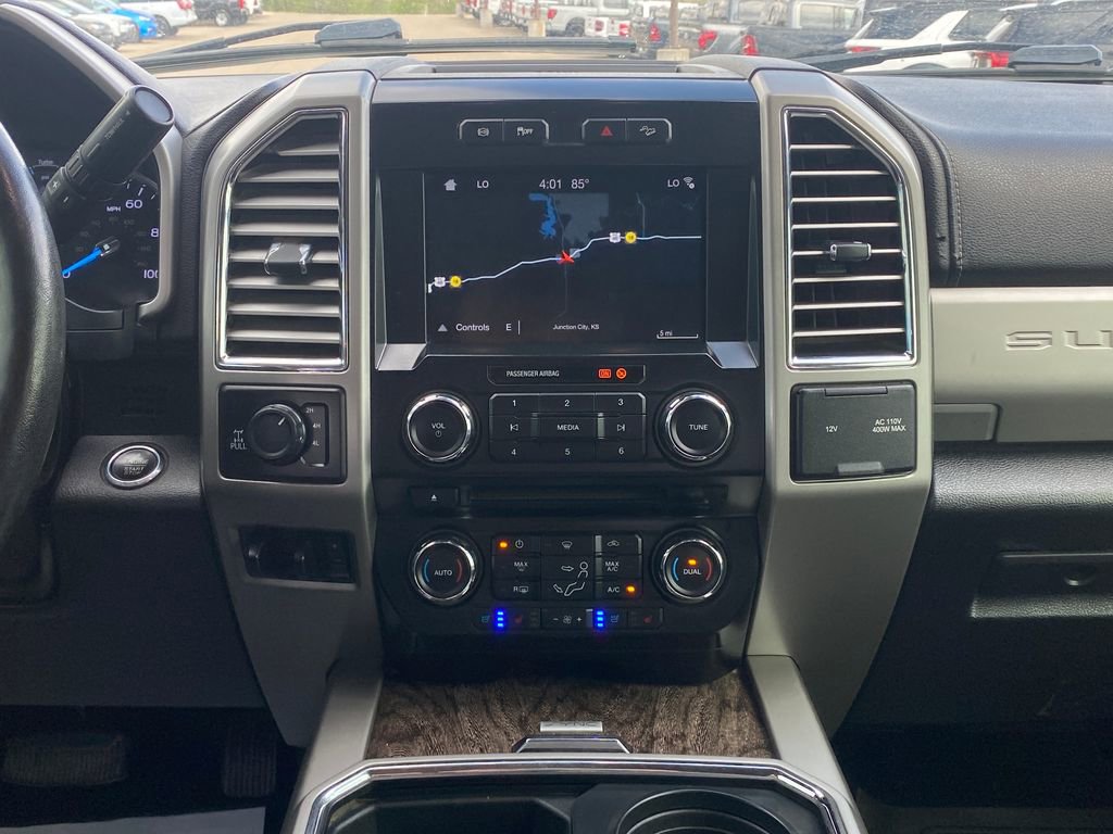 Used 2017 Ford F250 Lariat w/ Lariat Ultimate Package image 19