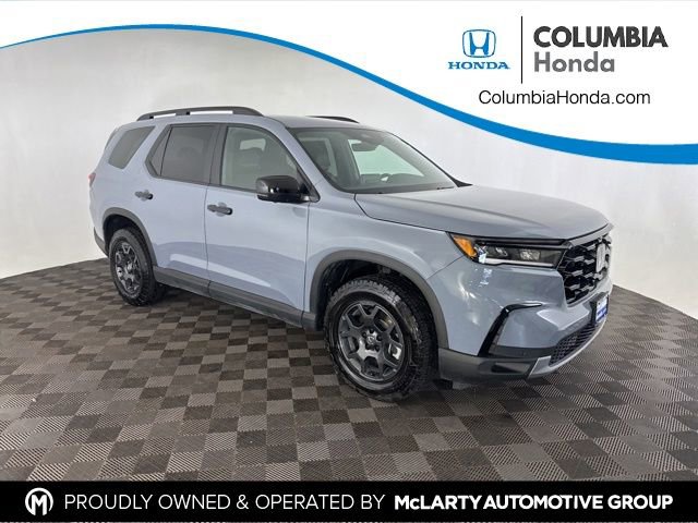 Certified 2025 Honda Pilot TrailSport