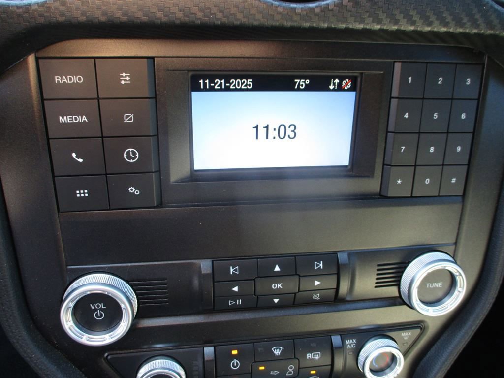 Used 2022 Ford Mustang Coupe RWD image 7