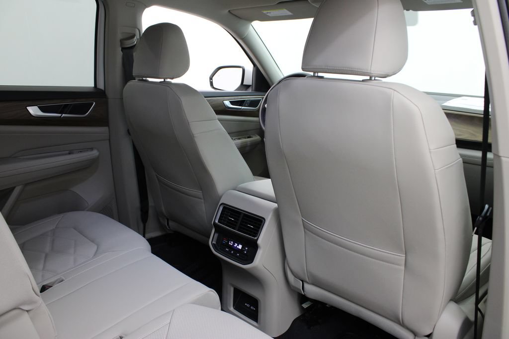 New 2026 Volkswagen Atlas SE FWD image 21