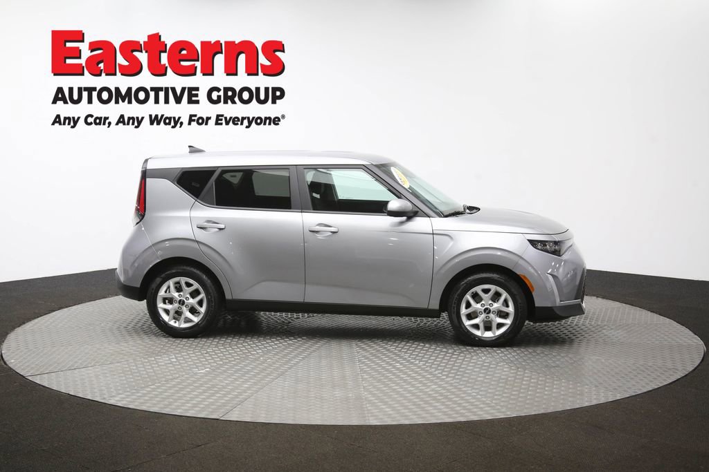 Used 2023 Kia Soul LX w/ Option Group 015 image 46