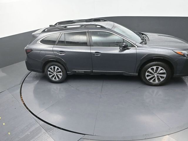 Used 2024 Subaru Outback Premium image 26