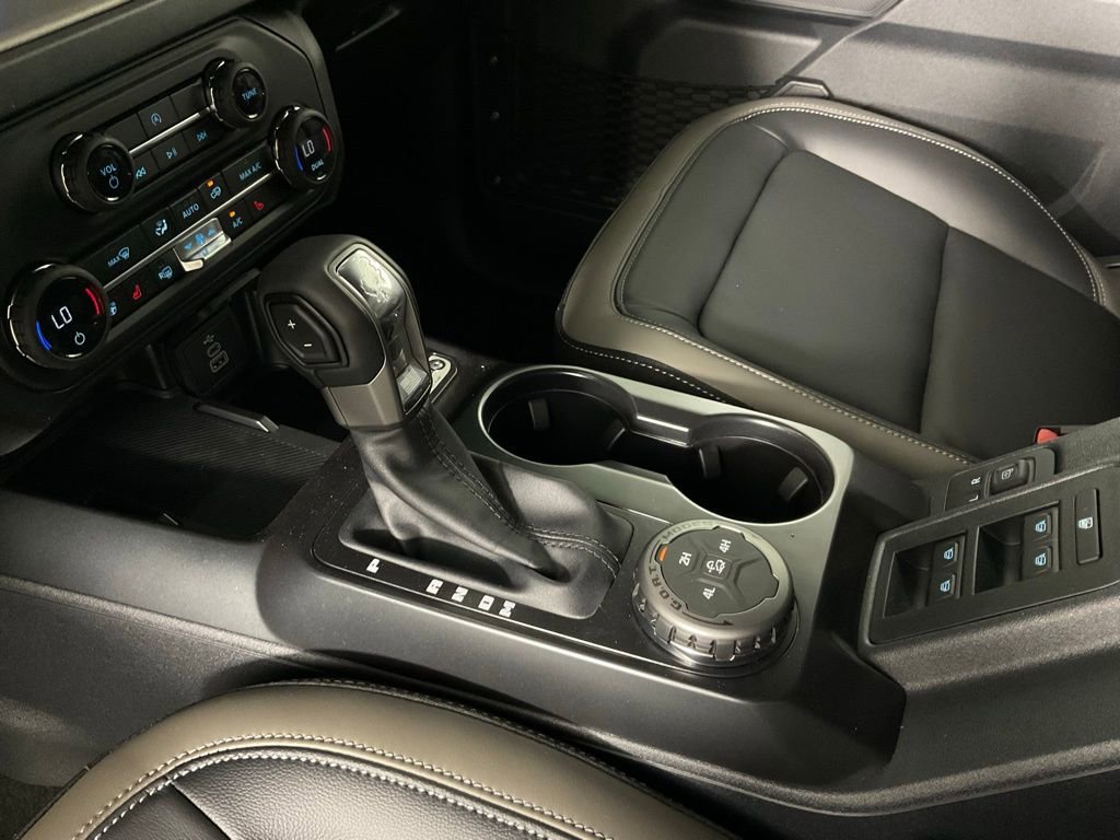 New 2026 Ford Bronco Outer Banks AWD/4WD image 19