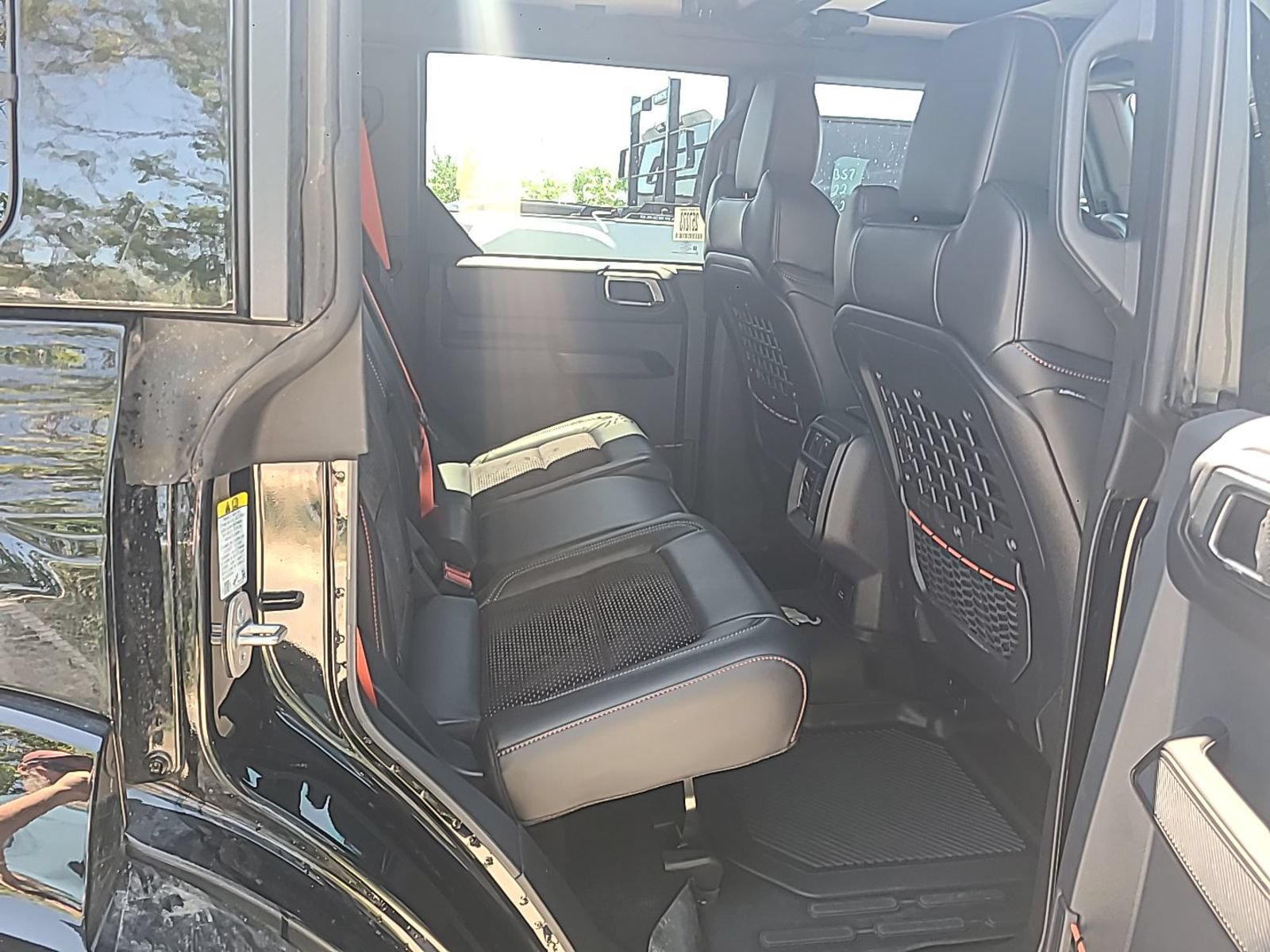 Used 2025 Ford Bronco Raptor AWD/4WD image 10