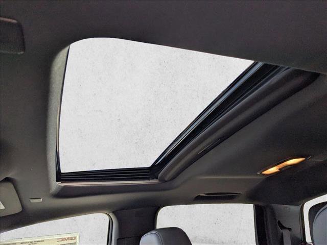 New 2026 GMC Canyon Elevation w/ Convenience Package image 16