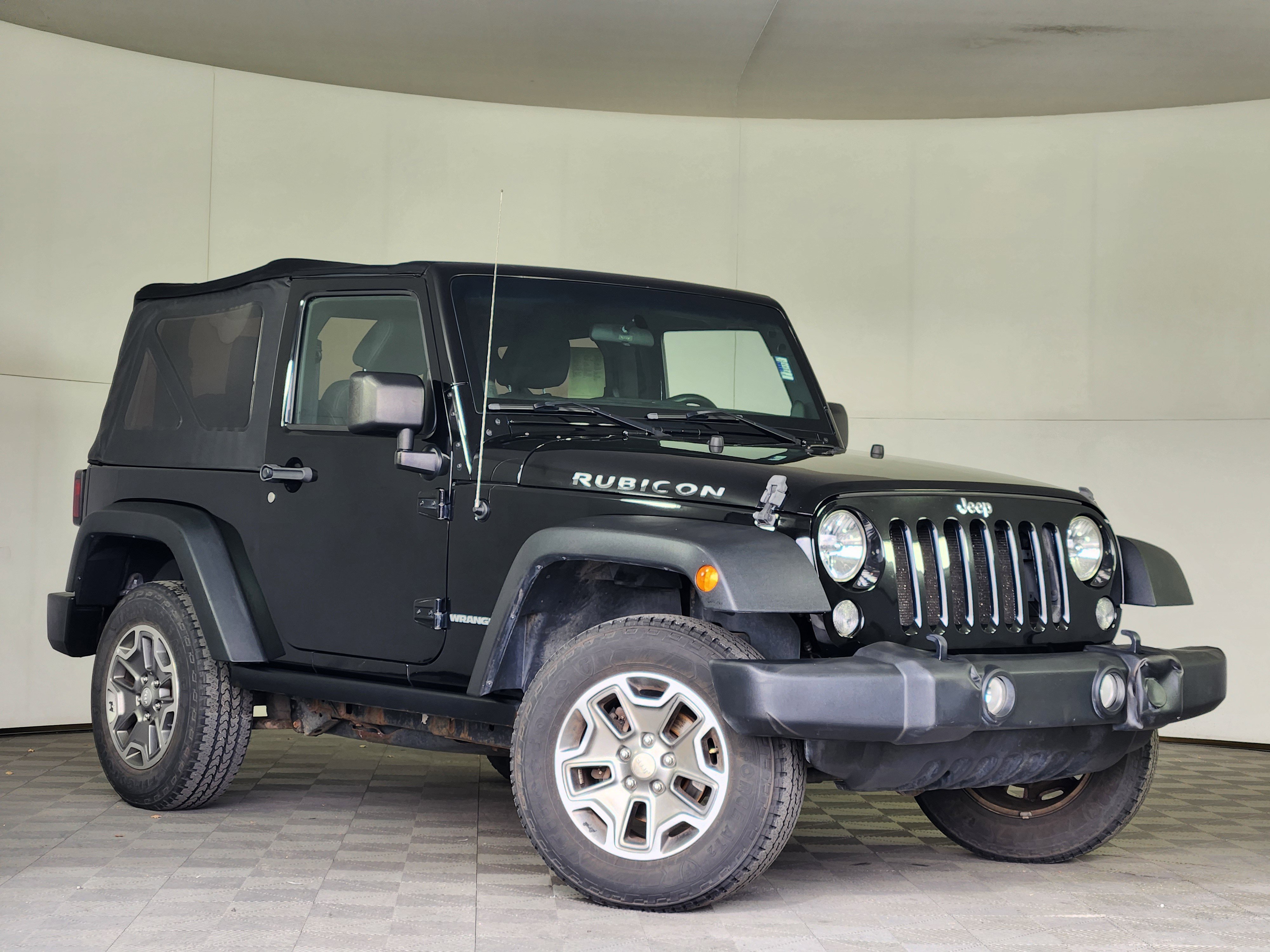 Used 2014 Jeep Wrangler Rubicon image 1