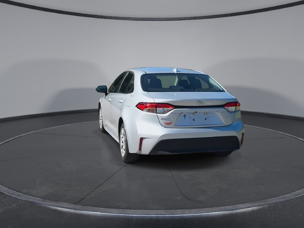 Used 2024 Toyota Corolla LE FWD image 7