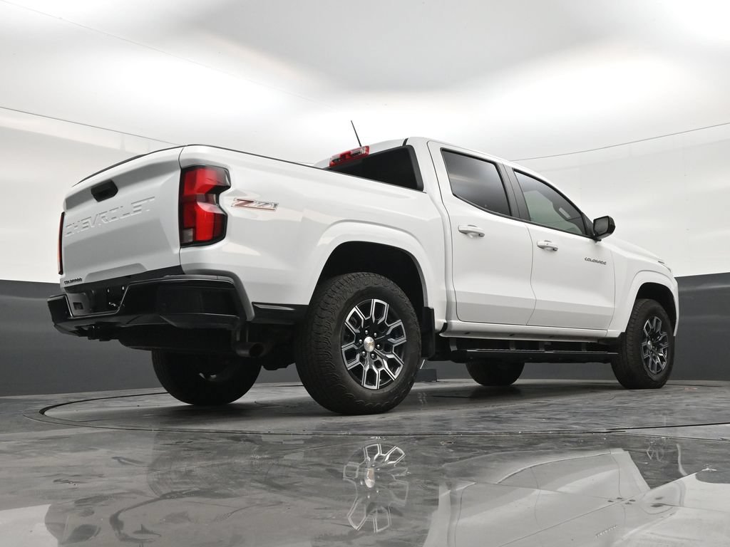 Used 2026 Chevrolet Colorado Z71 AWD/4WD image 24