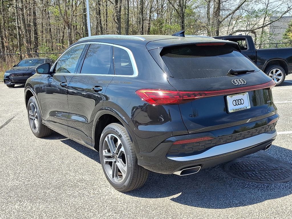 New 2025 Audi Q5 Premium AWD/4WD image 3