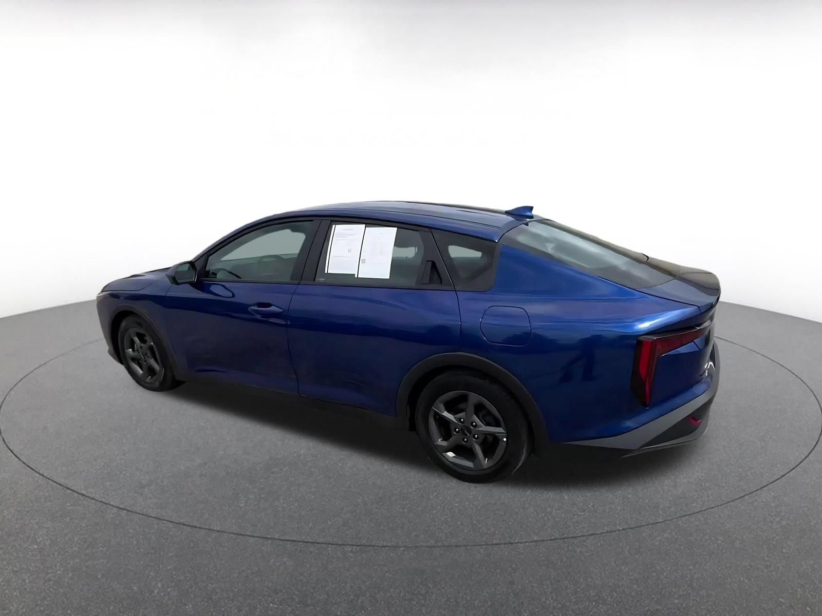 Used 2025 Kia K4 FWD image 10