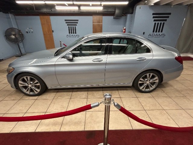 Used 2015 Mercedes-Benz C 300 Sport image 2