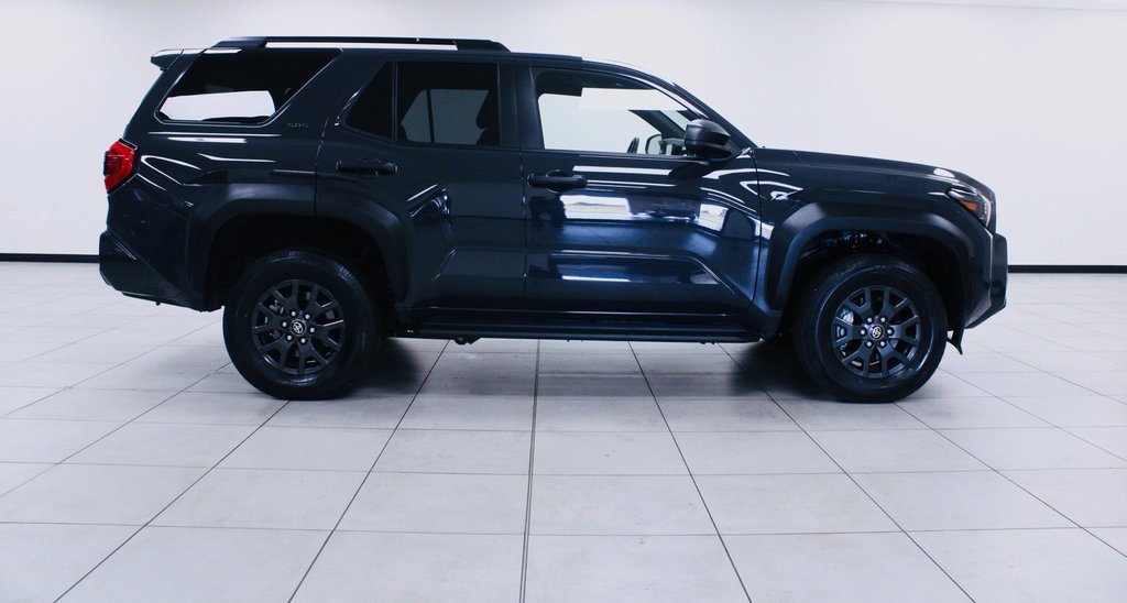 Used 2025 Toyota 4Runner SR5 image 6
