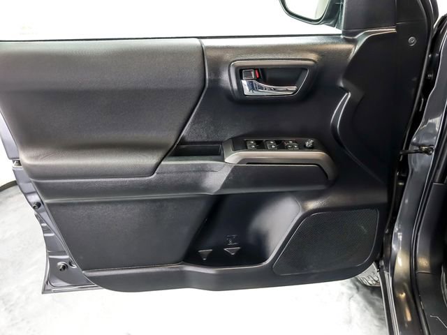 Used 2021 Toyota Tacoma TRD Sport w/ Technology Package image 24