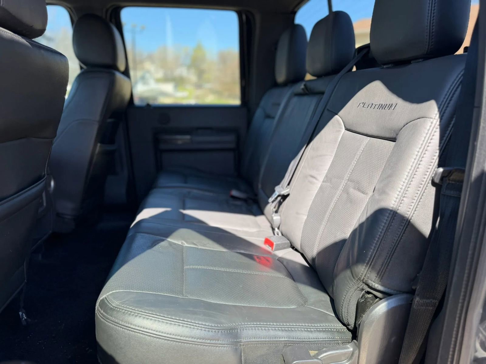 Used 2016 Ford F250 Platinum w/ FX4 Off-Road Package AWD/4WD image 6