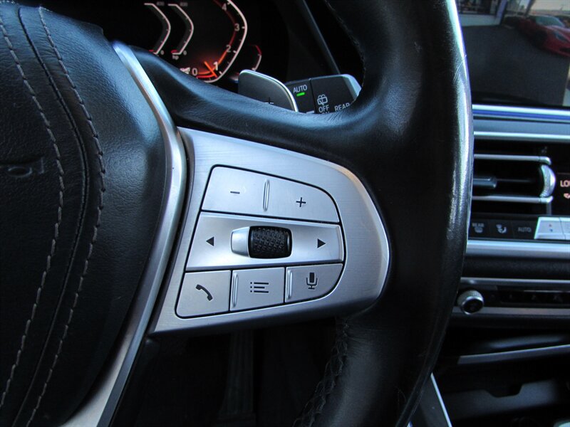 Used 2019 BMW X7 xDrive40i w/ Premium Package AWD/4WD image 13