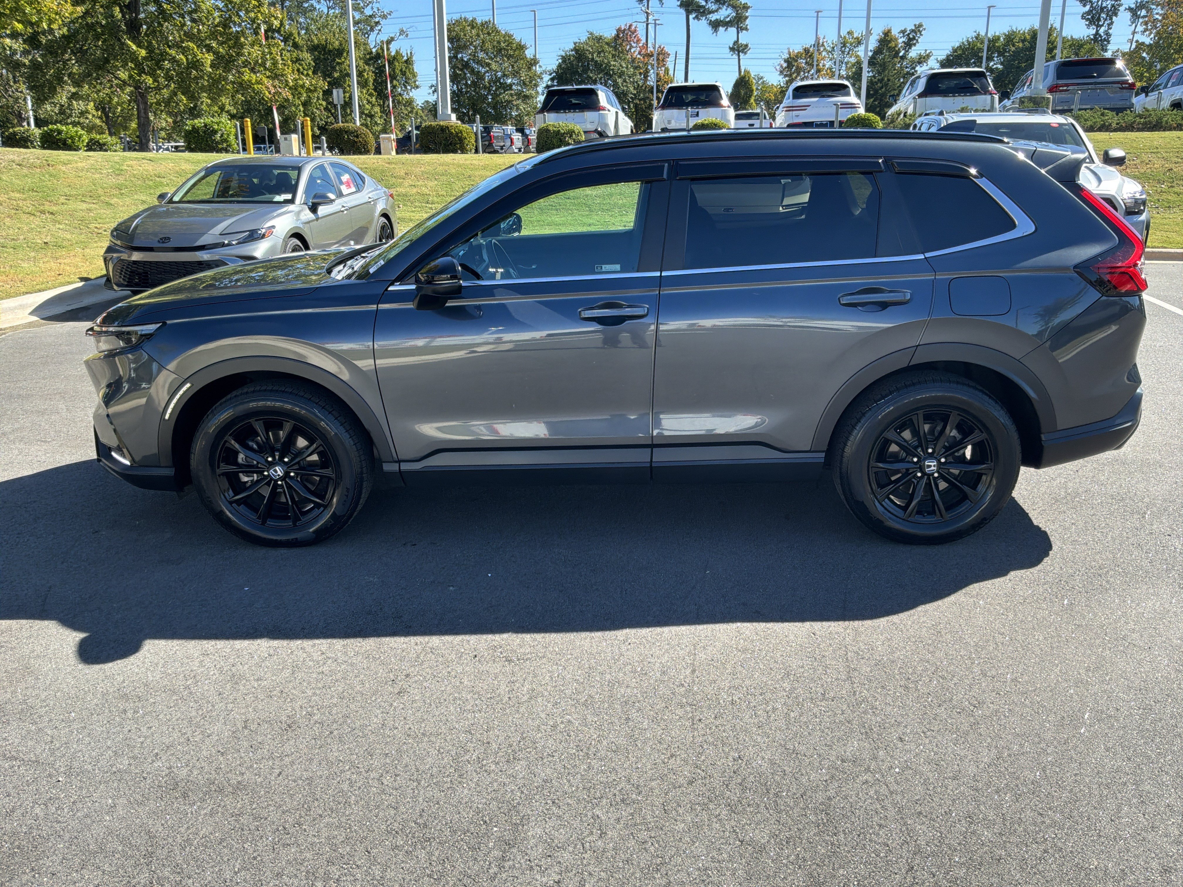 Used 2024 Honda CR-V Sport-L image 7