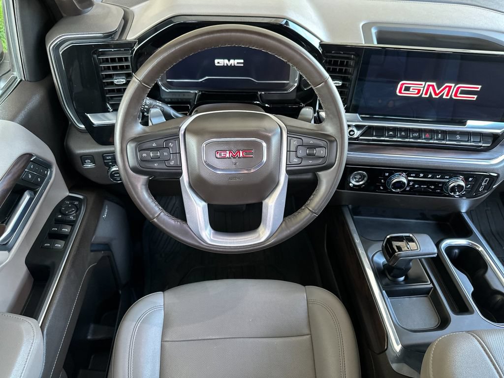 Used 2023 GMC Sierra 1500 SLT w/ SLT Premium Package AWD/4WD image 13
