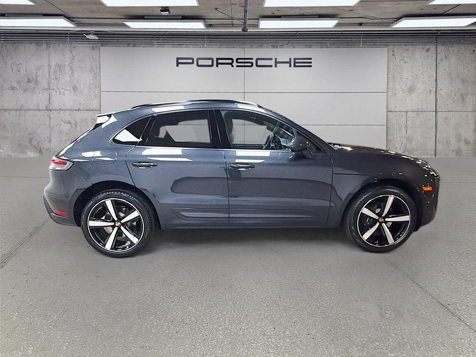 New 2026 Porsche Macan AWD/4WD image 8