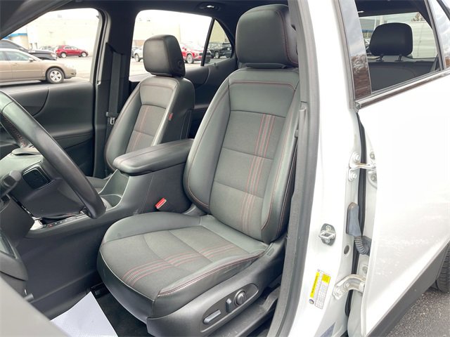 Certified 2022 Chevrolet Equinox RS image 19