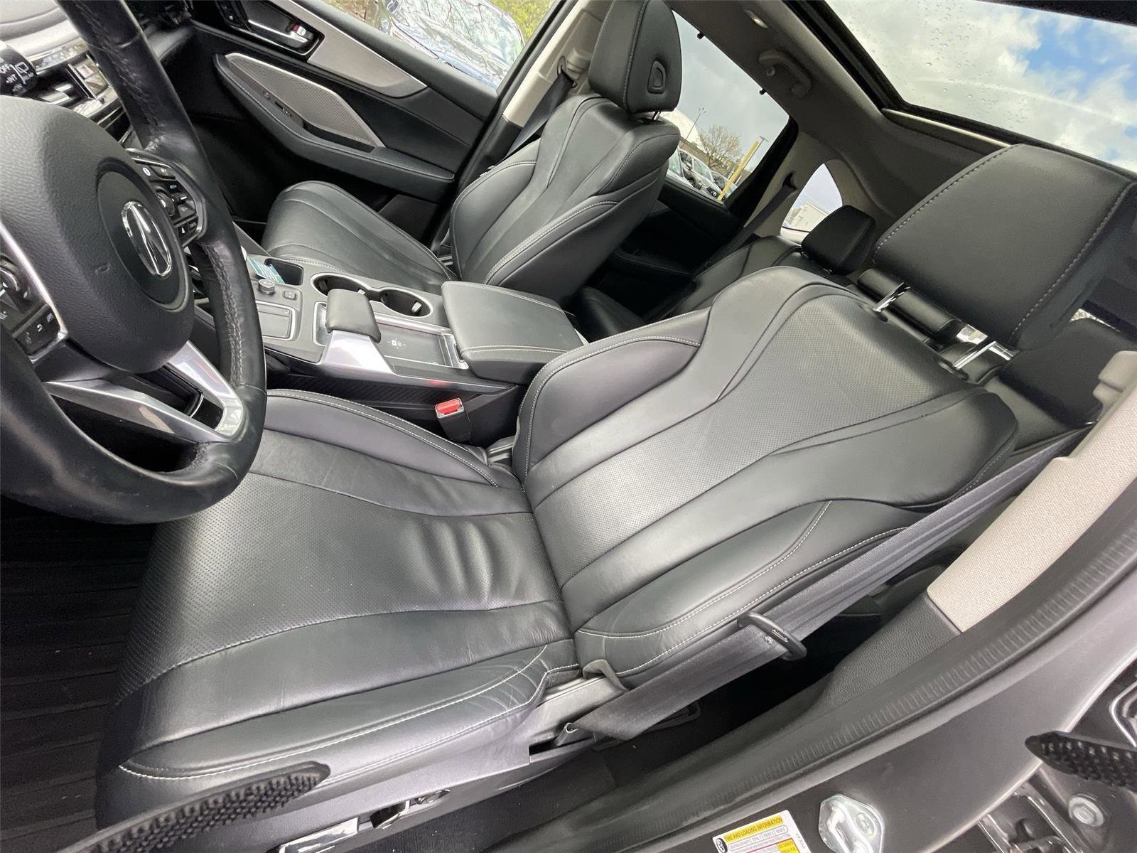 Used 2023 Acura MDX SH-AWD w/ Technology Package image 14
