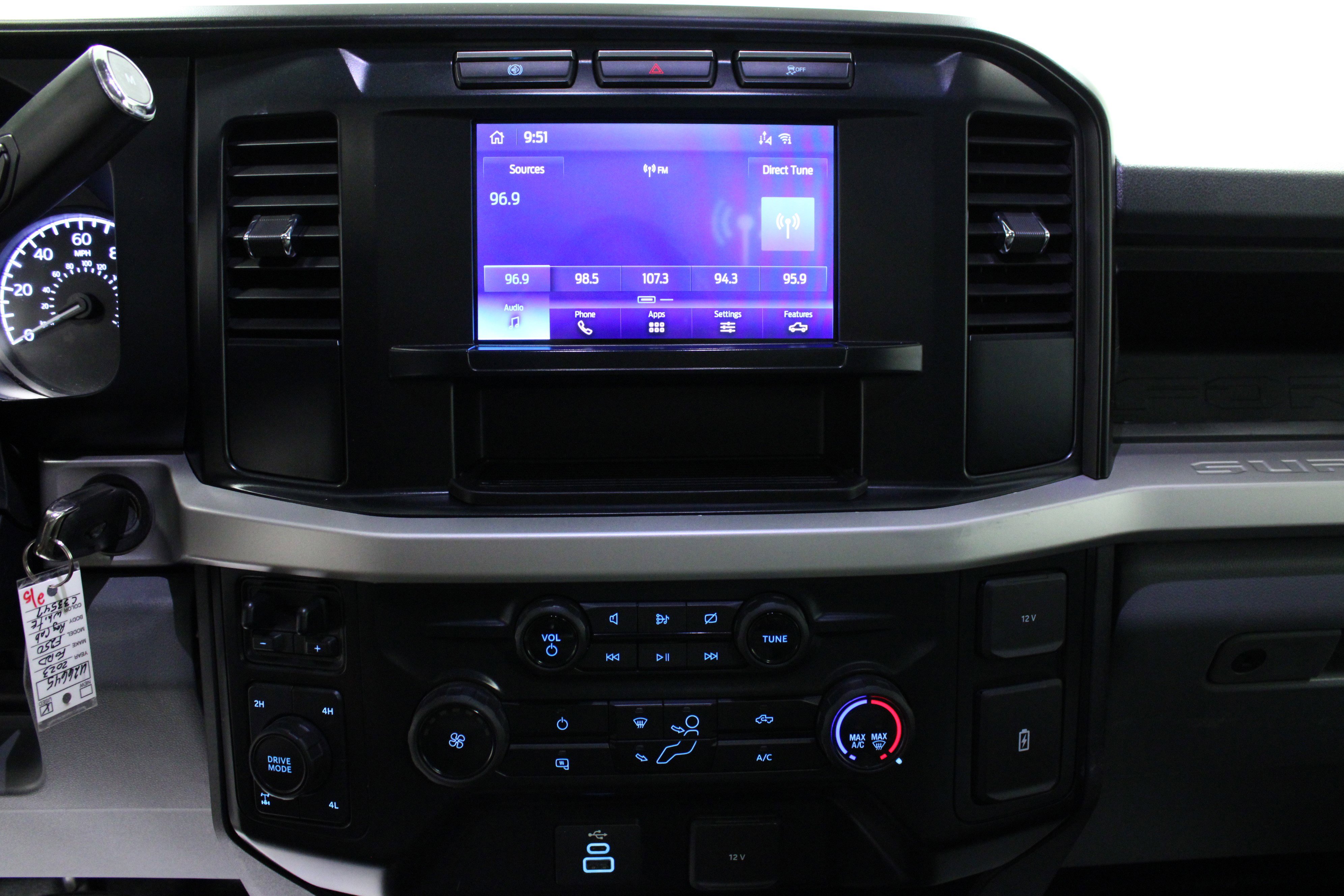 Used 2023 Ford F250 XL image 20