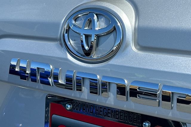 Used 2021 Toyota 4Runner SR5 Premium AWD/4WD image 32